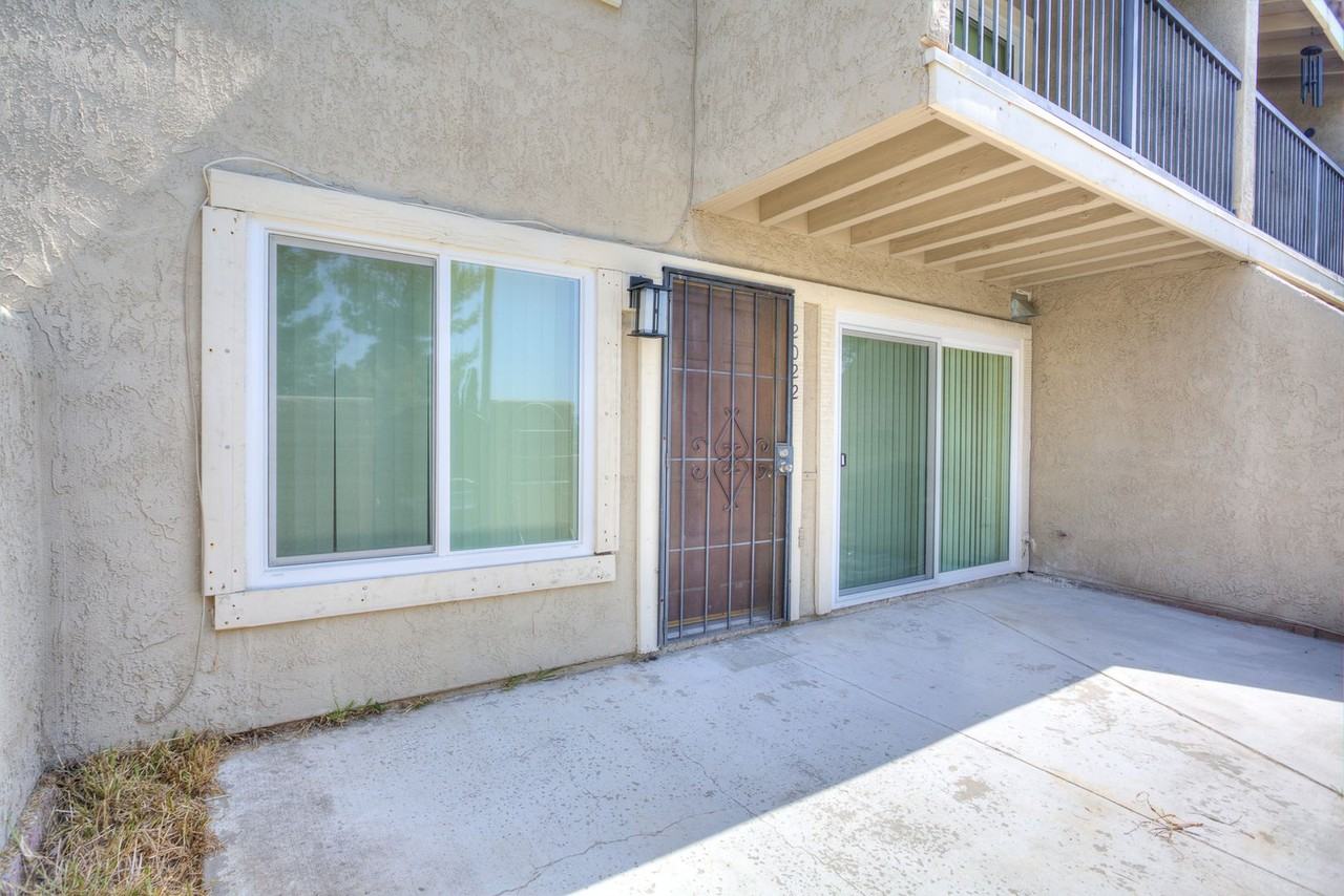 2022 Illinois St - Photo 2 of 33