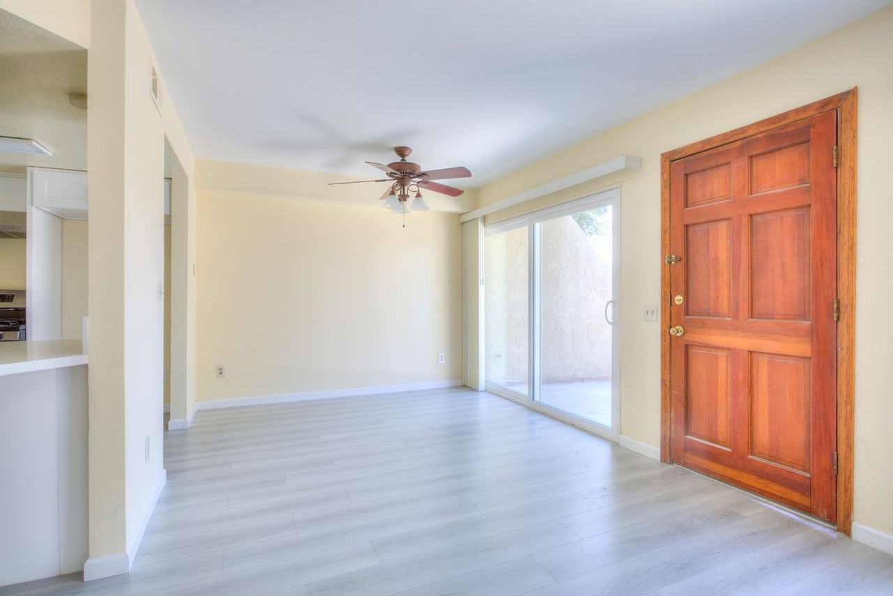 2022 Illinois St - Photo 4 of 33