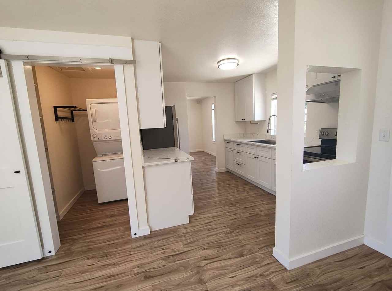 2680 Edison St - Photo 5 of 19