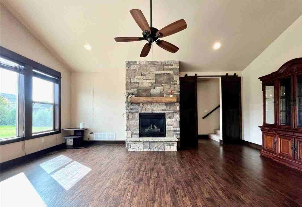378 Ramshorn Peak Ln - Photo 5 of 28