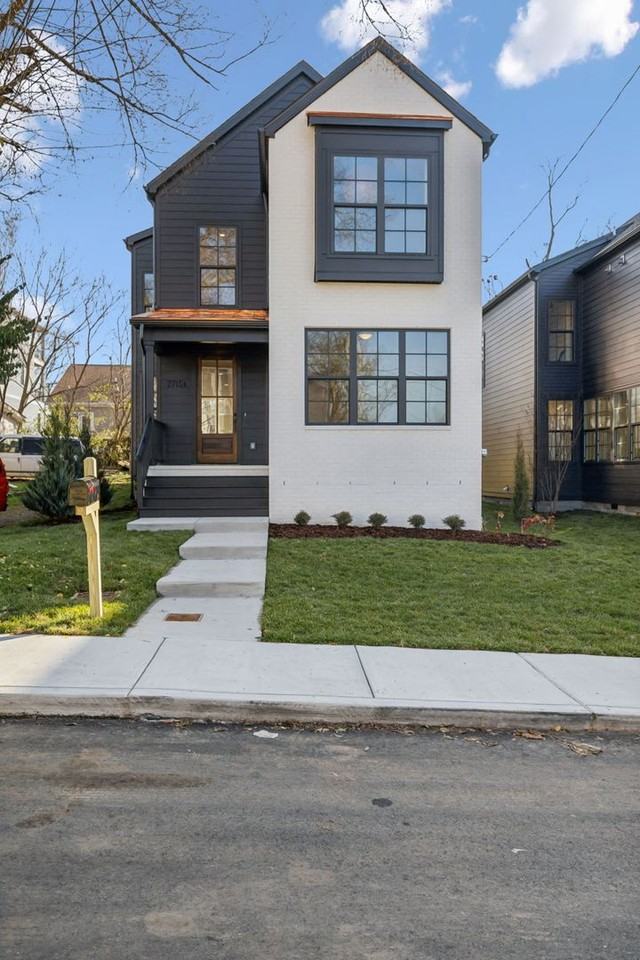 2715A Batavia St - Photo 2 of 50