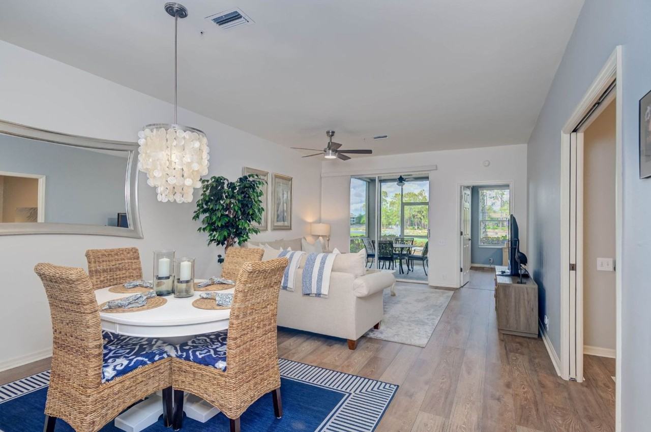 8223 Parkstone Pl #102 - Photo 7 of 34