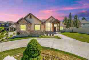 4333 W Park Hollow Ln - Photo 1 of 1