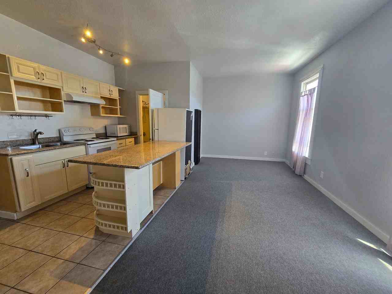 150 Washington Ave - Photo 2 of 4