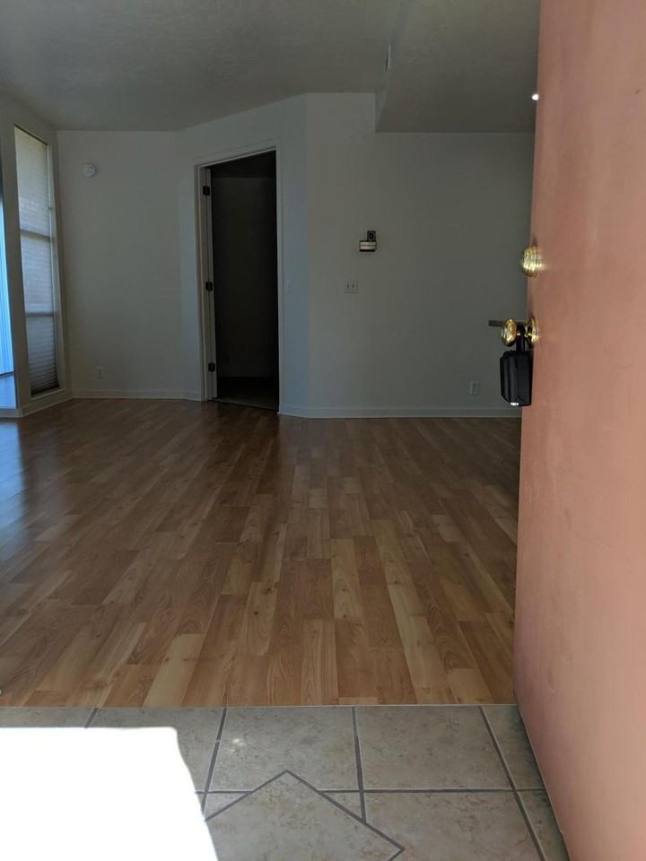 255 W 2025 S - Photo 2 of 17