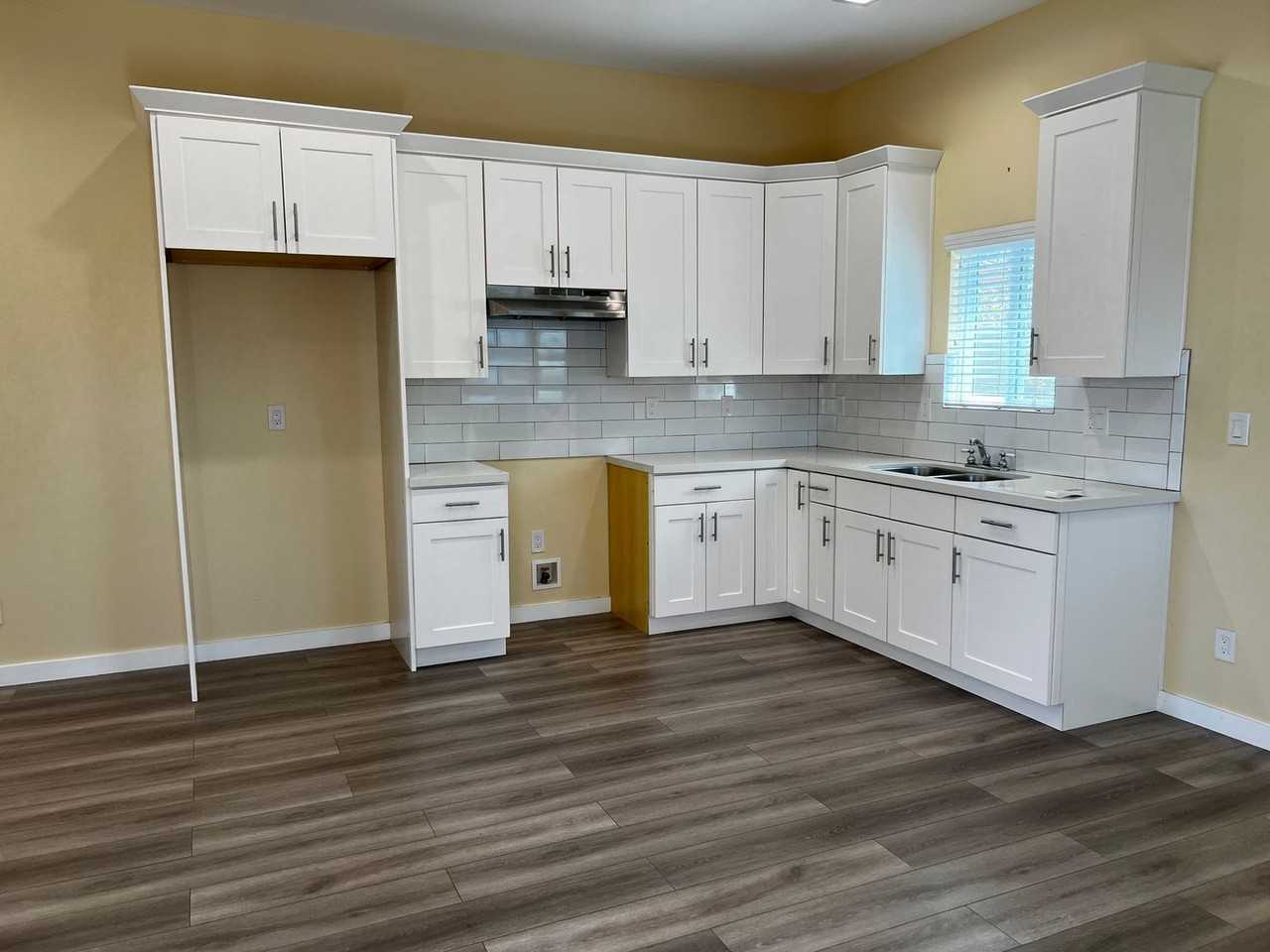5602 Hoover Ave - Photo 7 of 15