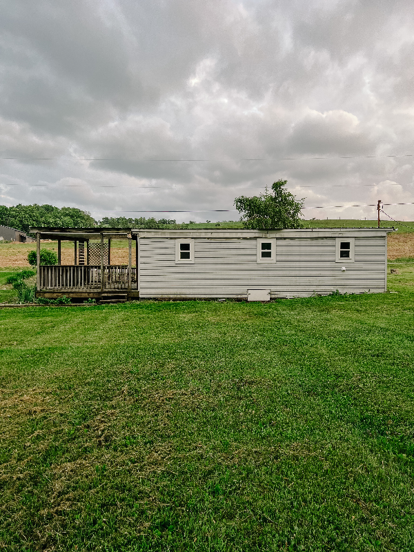 379 Fetzertown Rd - Photo 3 of 11