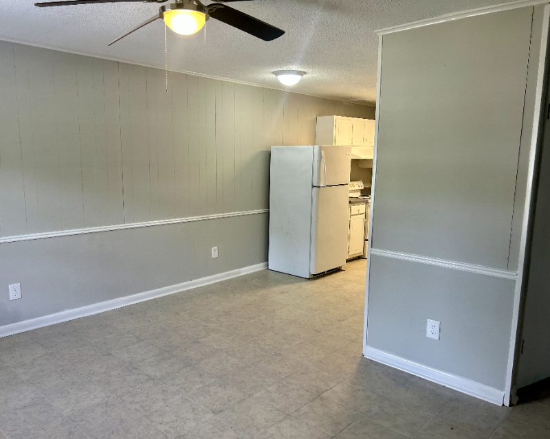 1701 Goodwin Rd #148 - Photo 3 of 6