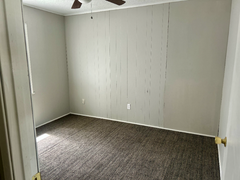 1701 Goodwin Rd #148 - Photo 5 of 6