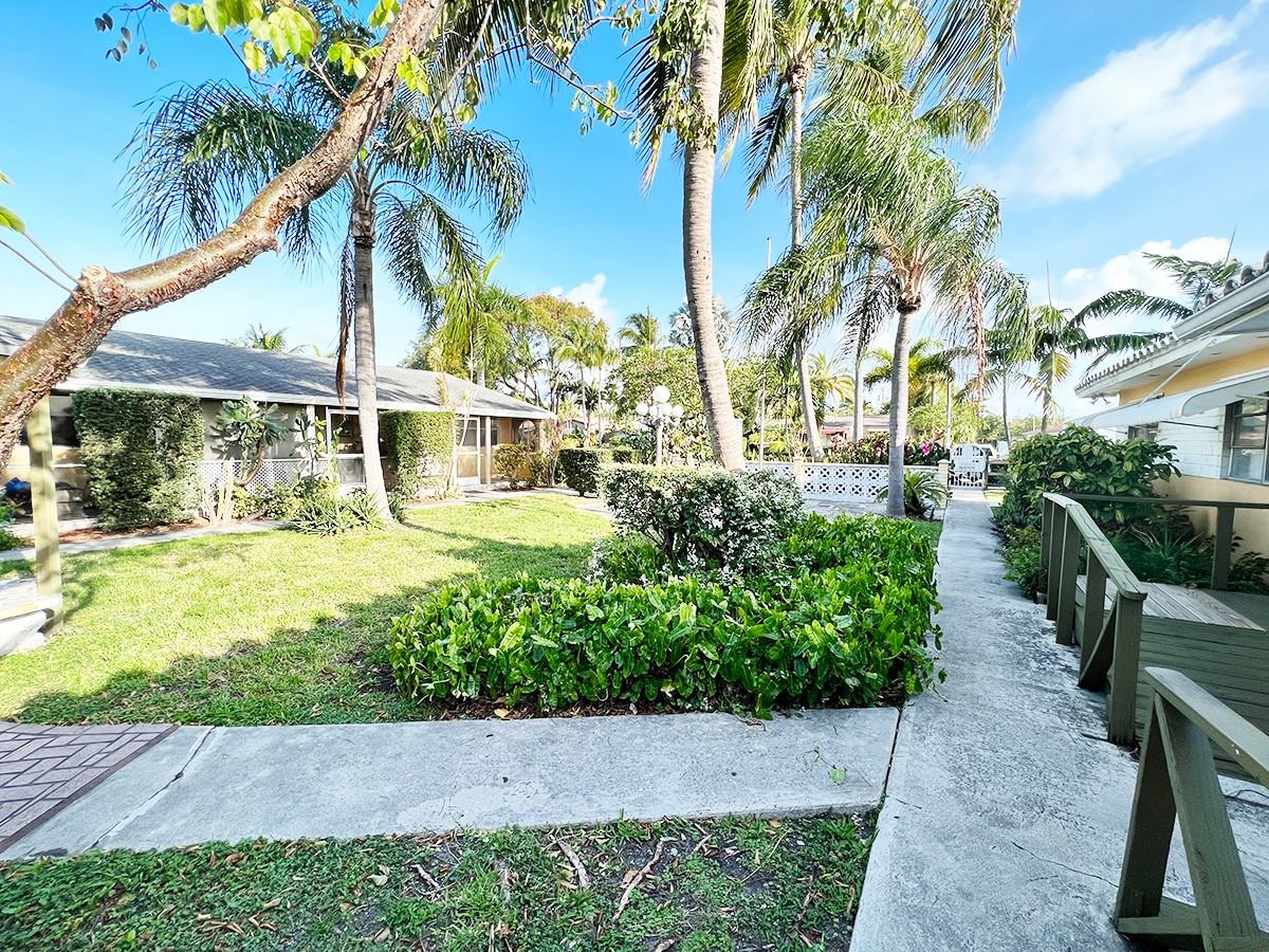 1816 Taft Street - Photo 4 of 22