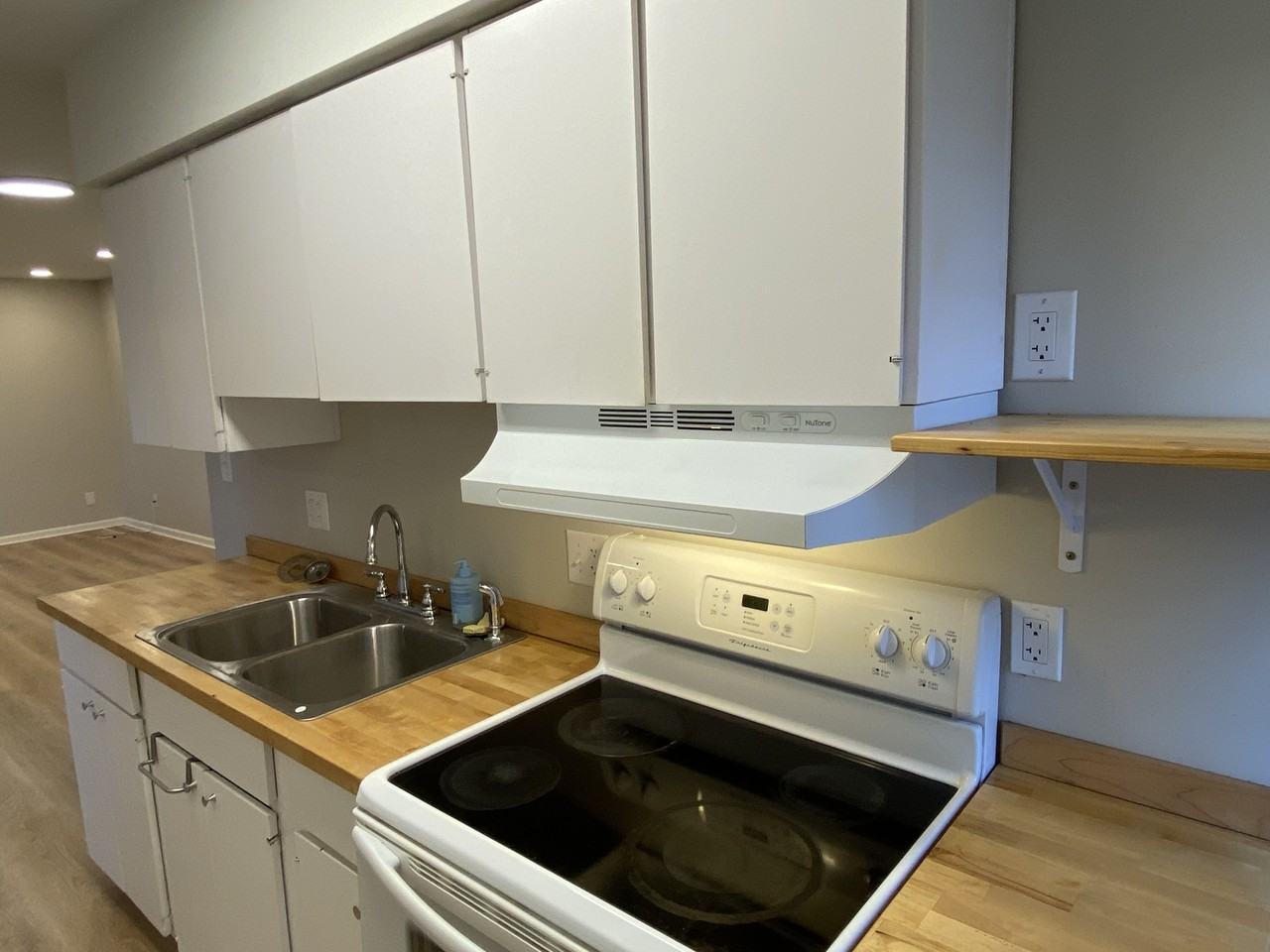 114 Overlook Road - Photo 2 of 9