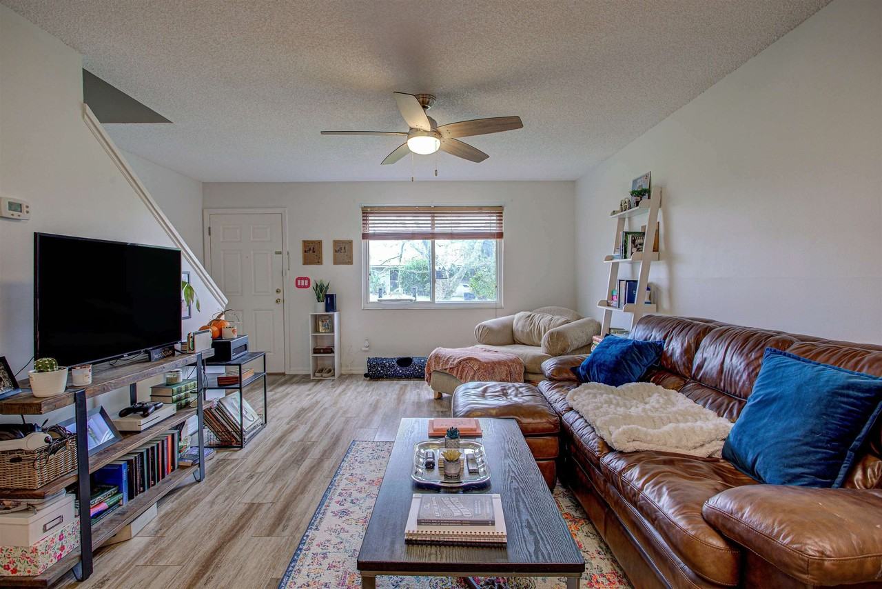 118A Rio Del Mar St - Photo 4 of 16