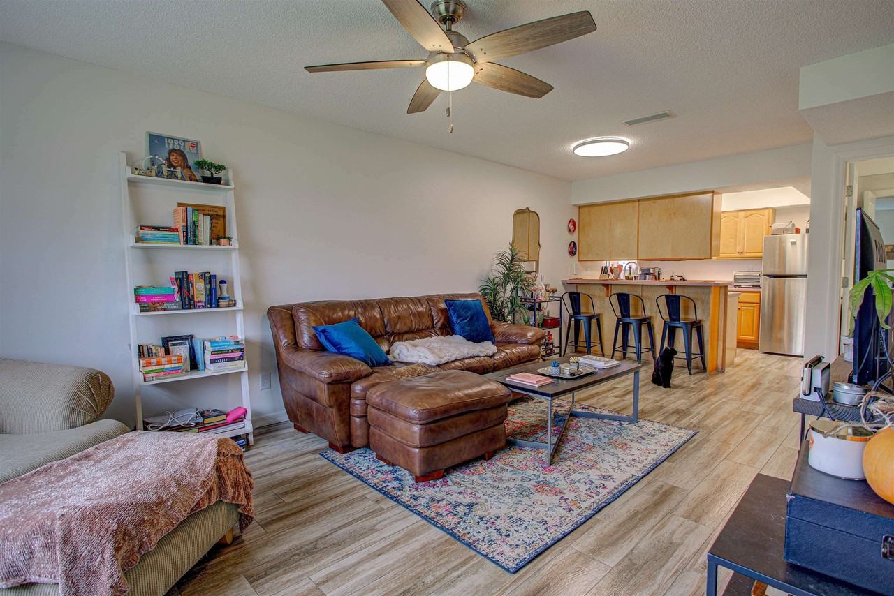 118A Rio Del Mar St - Photo 6 of 16