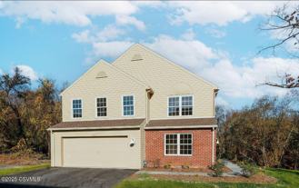 102 Victoria Ln - Photo 1 of 1