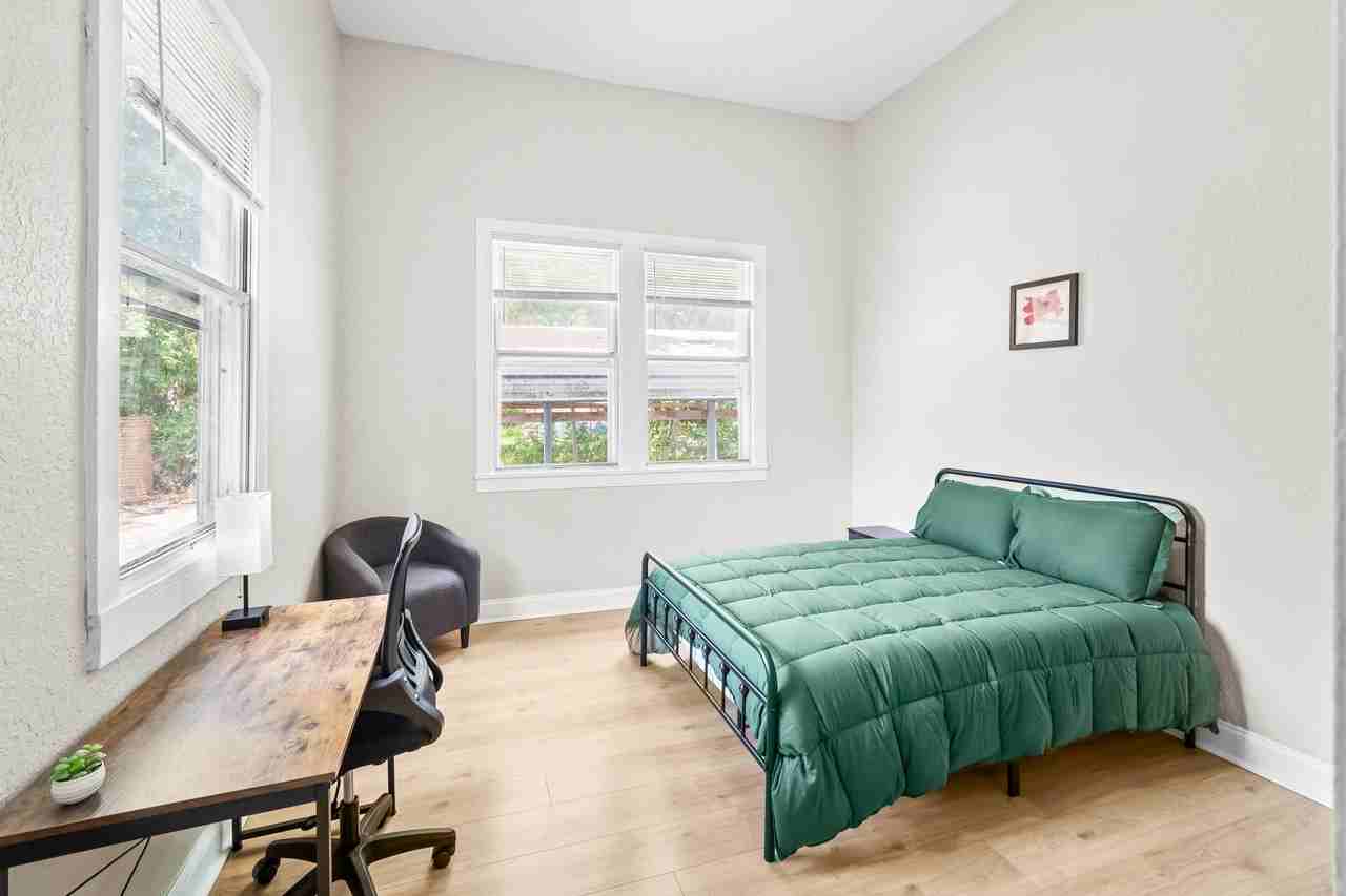 Matthew St - Photo 6 of 8