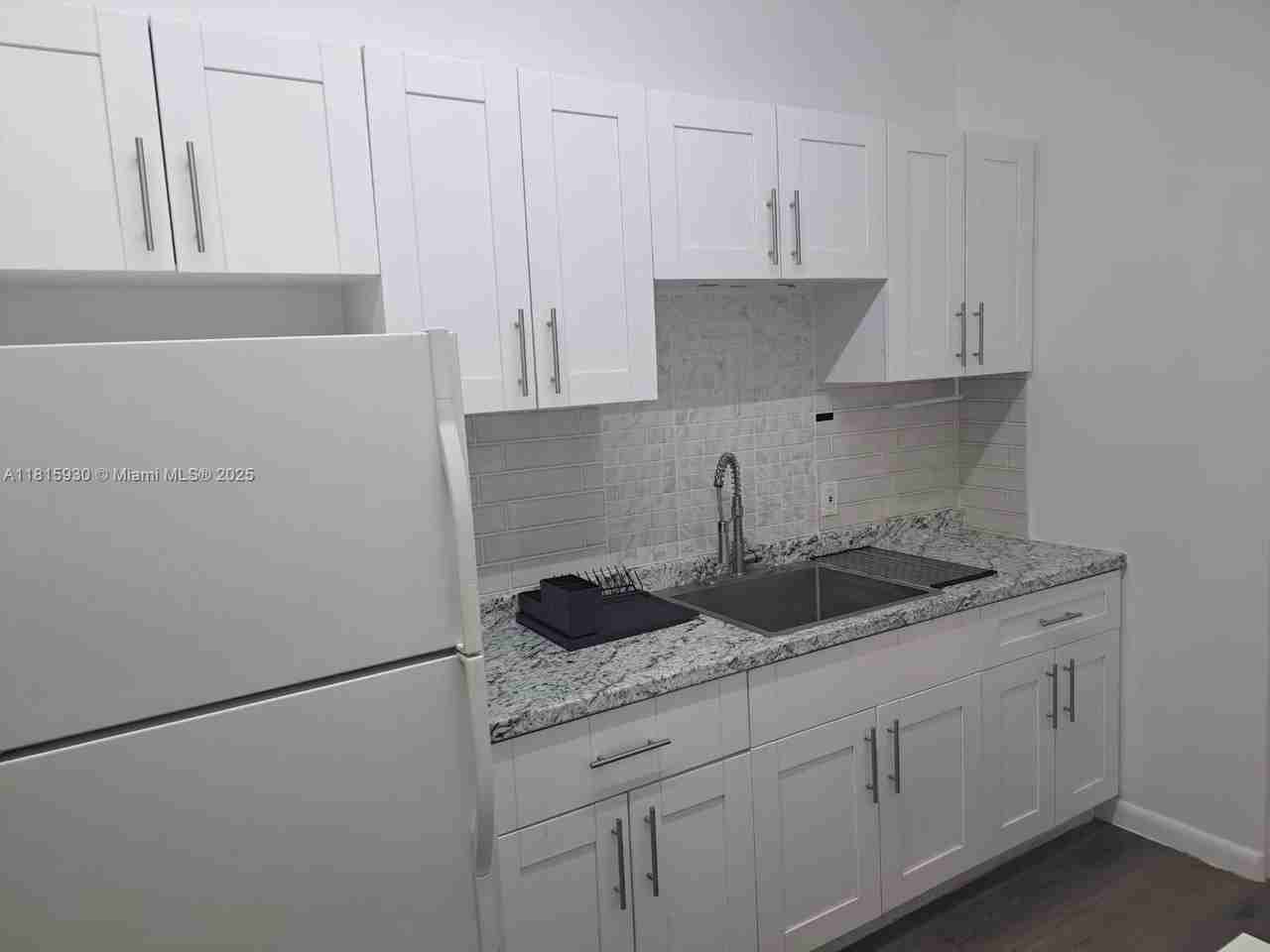 4500 N Dixie Hwy #104 - Photo 3 of 8