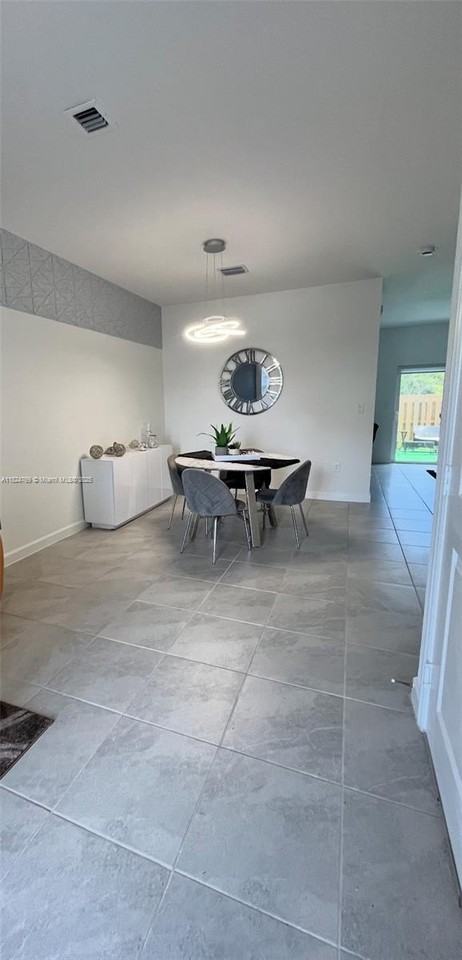 17982 Sw 359th Ter - Photo 2 of 17