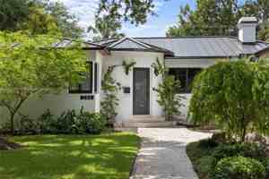 featured image of 246 Nw 93rd St