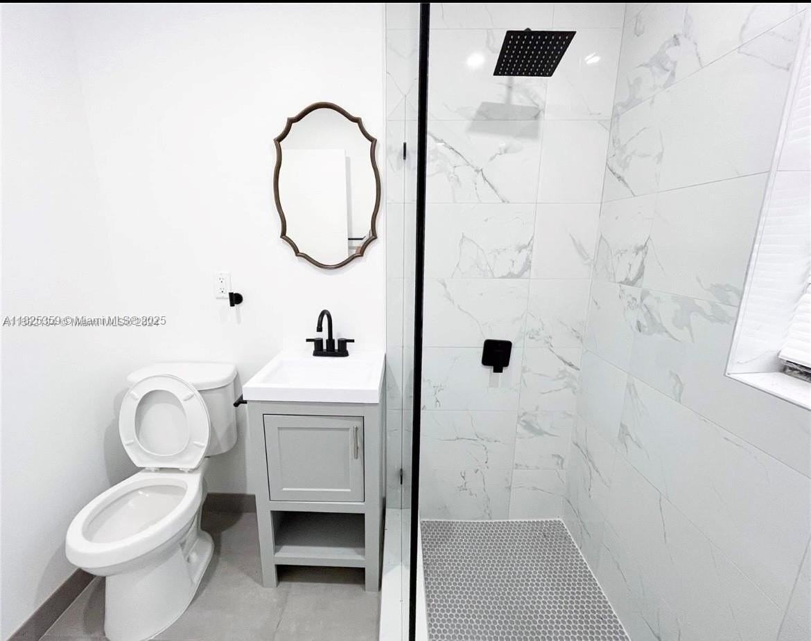 2529 Northeast 181st Street #1 - Photo 4 of 12