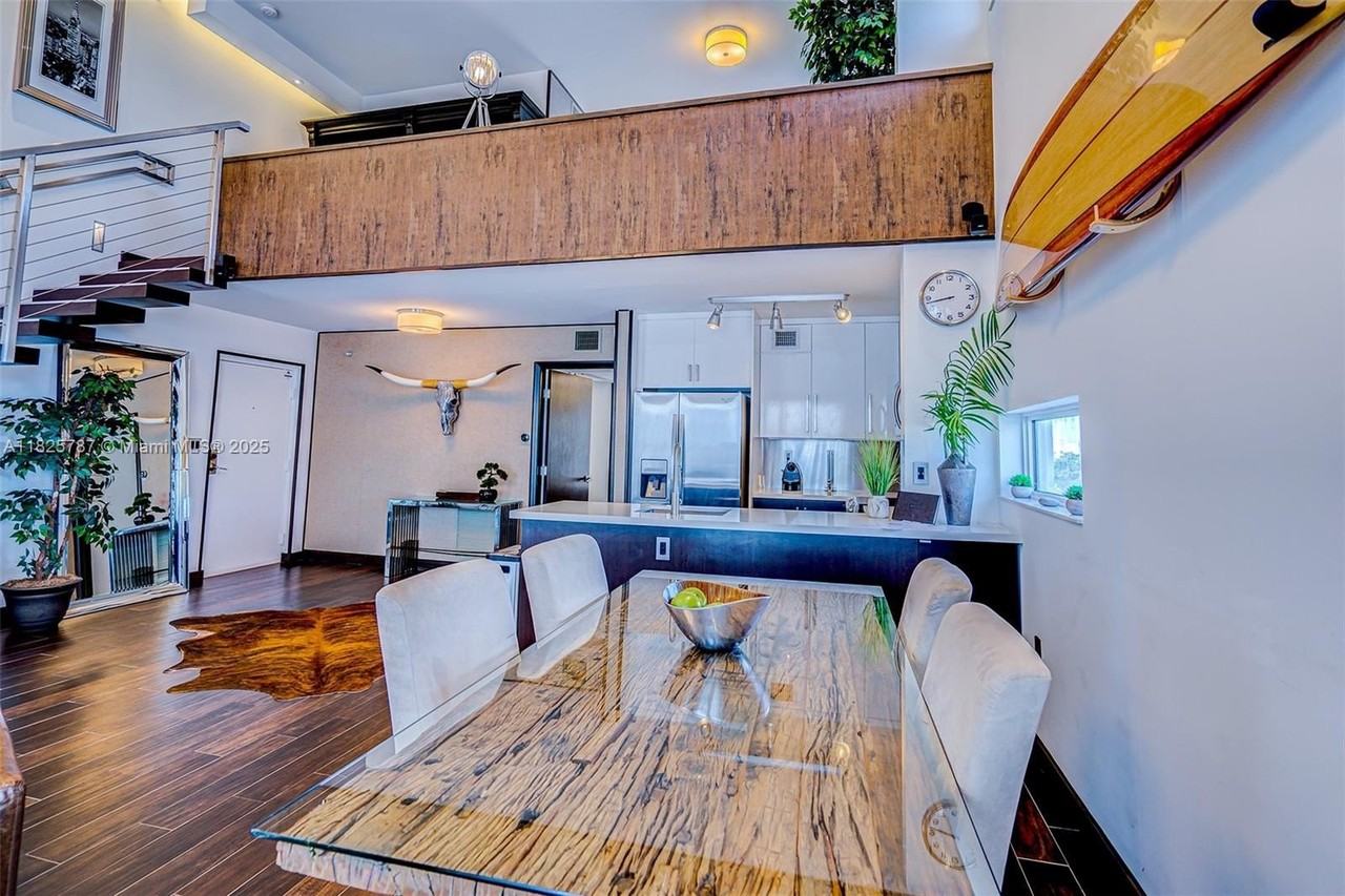 1701 Sunset Harbour Dr #L507 - Photo 5 of 28