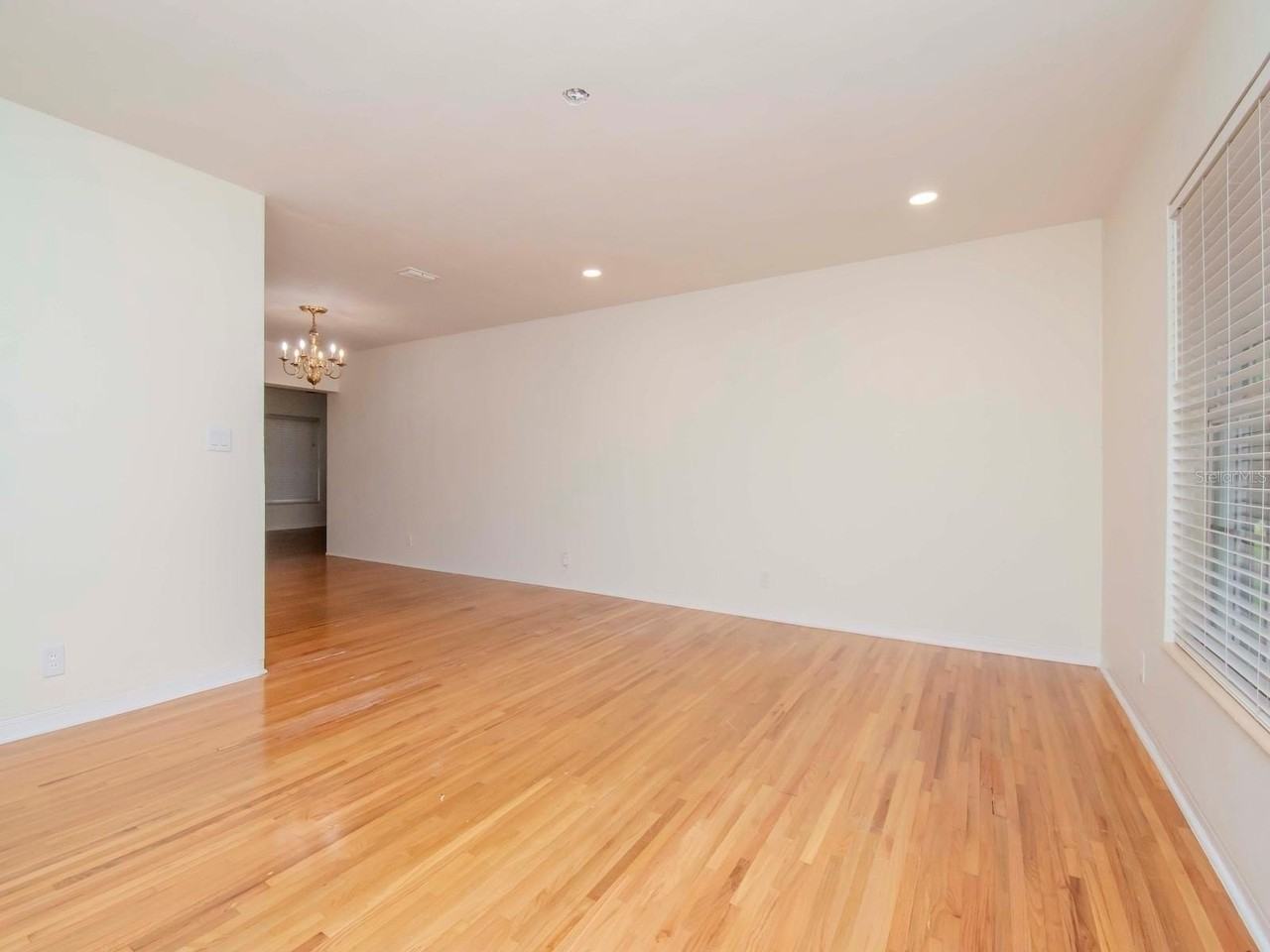 4009 W Zelar St - Photo 3 of 17