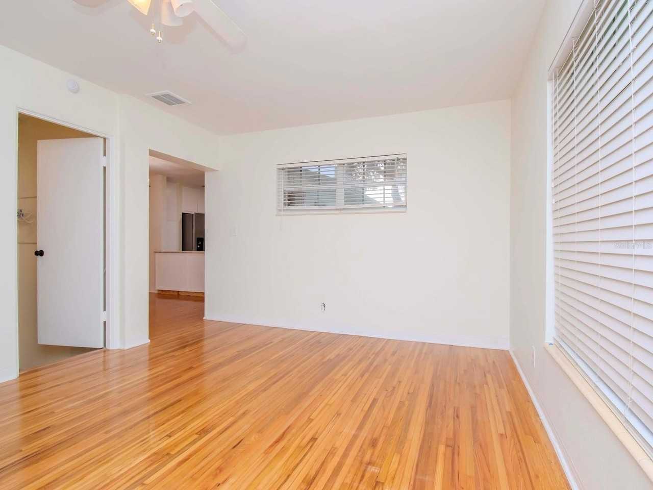 4009 W Zelar St - Photo 6 of 17