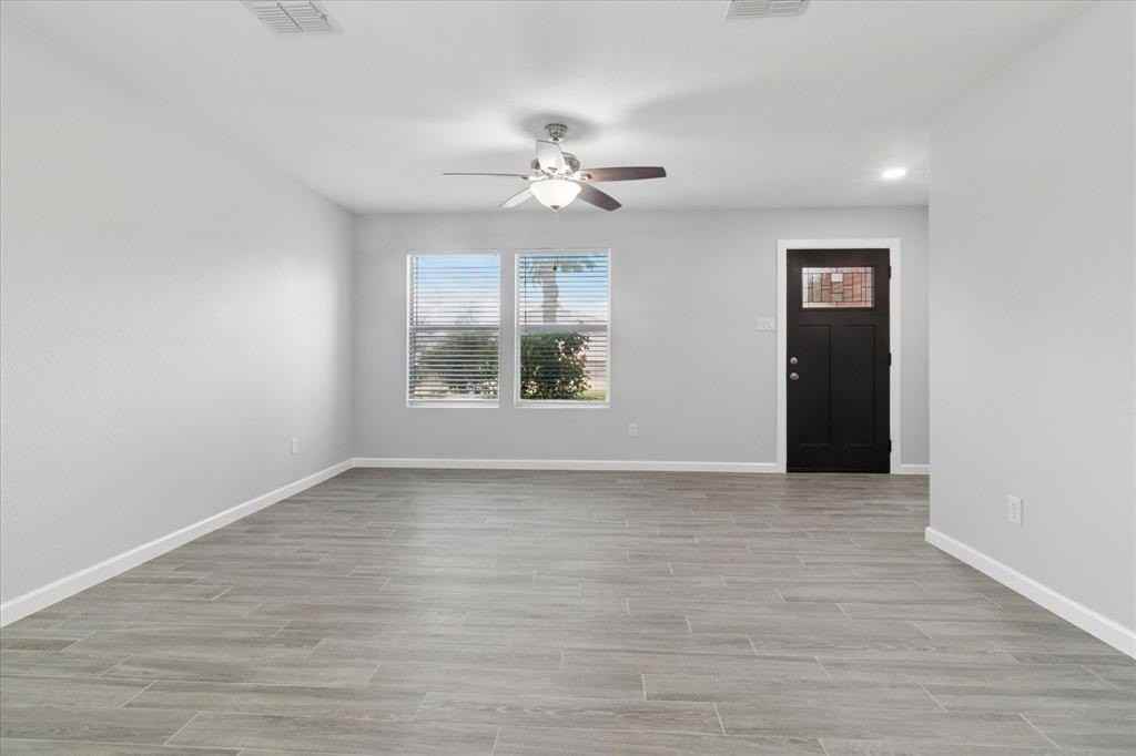 2540 Brinlee Branch Lane - Photo 3 of 38