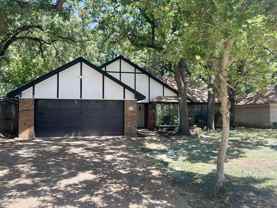 118 Oakhaven Dr - Photo 1 of 1