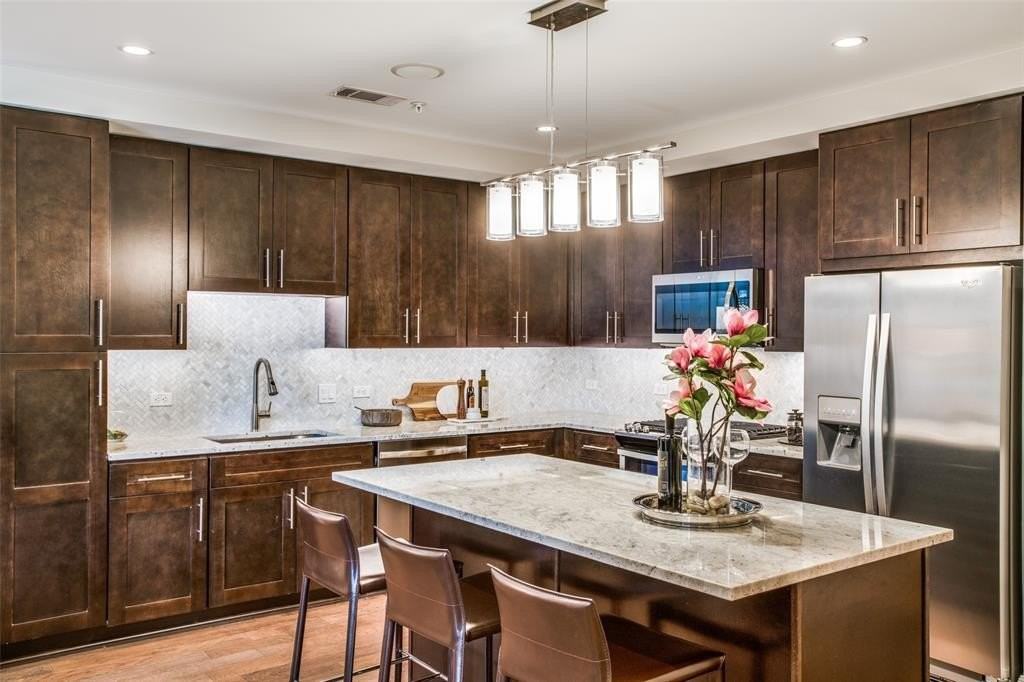 4719 Cole Ave #266 - Photo 2 of 35