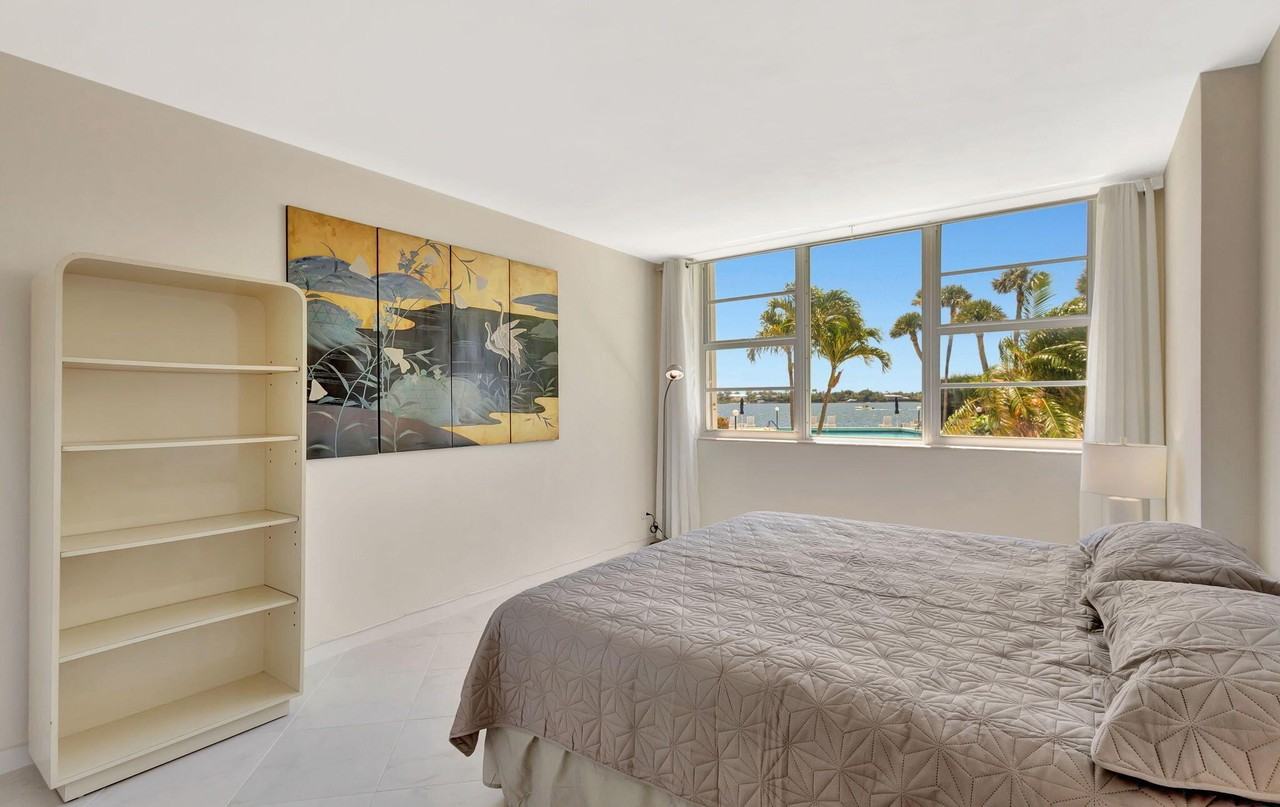 2800 N Flagler 101 Drive #101 - Photo 5 of 37