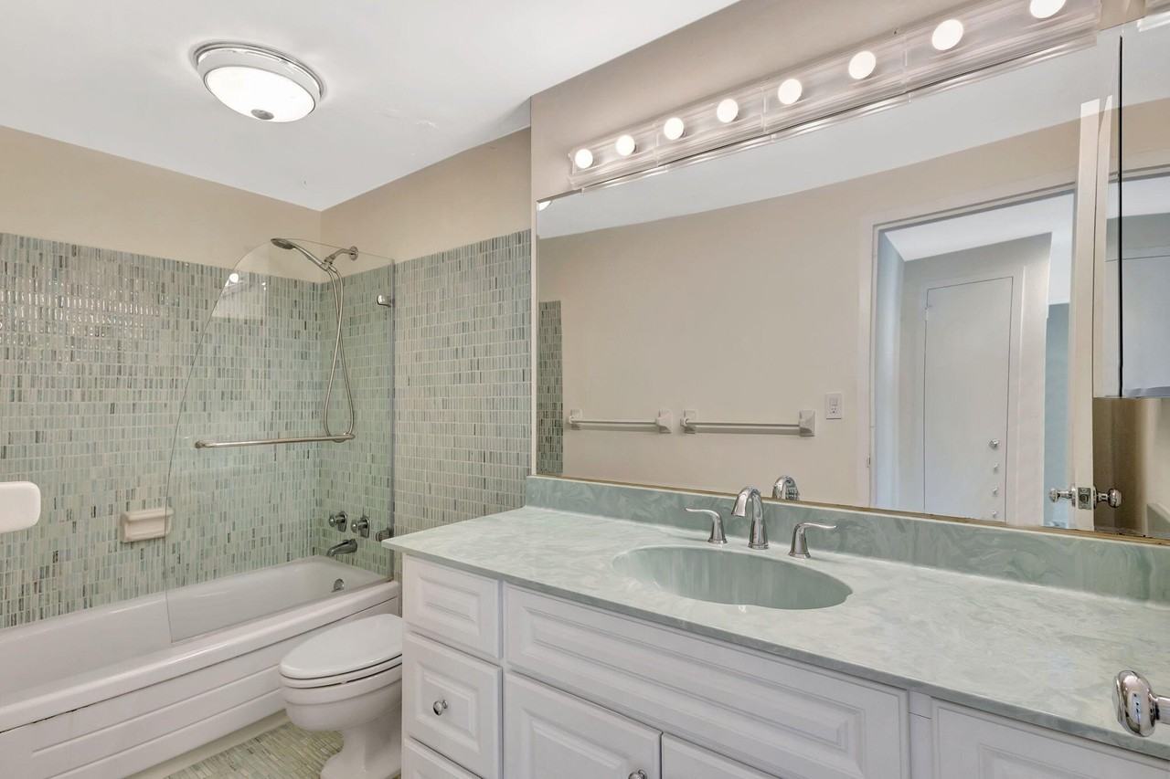 2800 N Flagler 101 Drive #101 - Photo 6 of 37