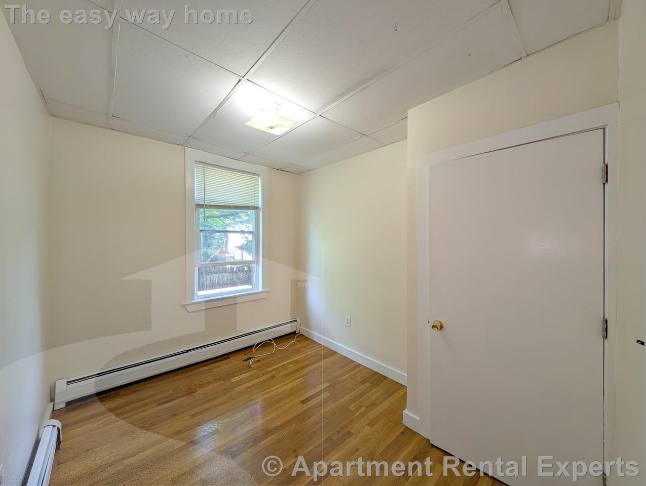 379 Windsor St #1 - Photo 7 of 12