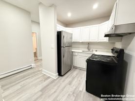 15 Ruggles St #4 - Photo 1 of 1