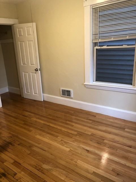 Bay St #2L - Photo 5 of 8