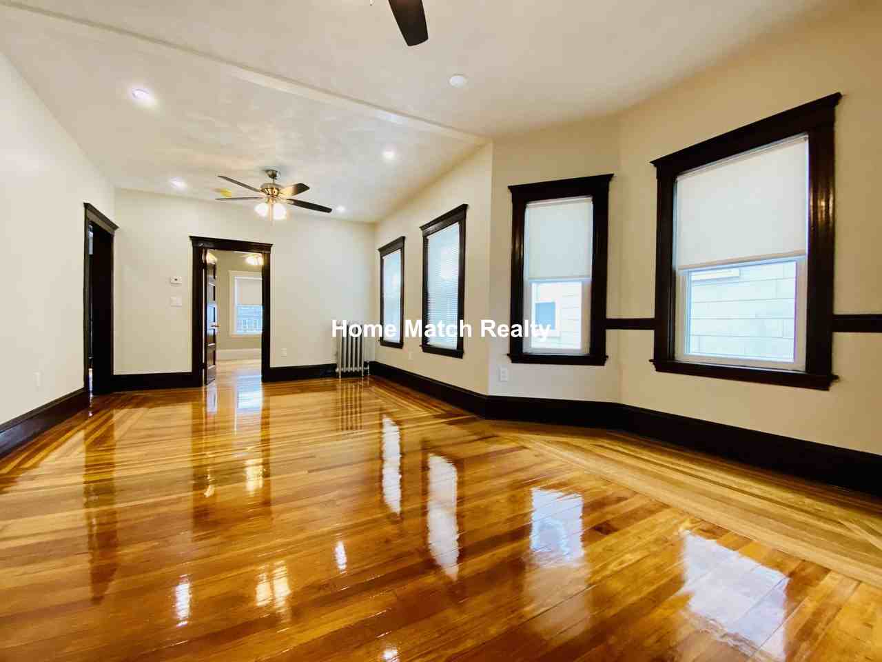 Albion St #2 - Photo 3 of 47