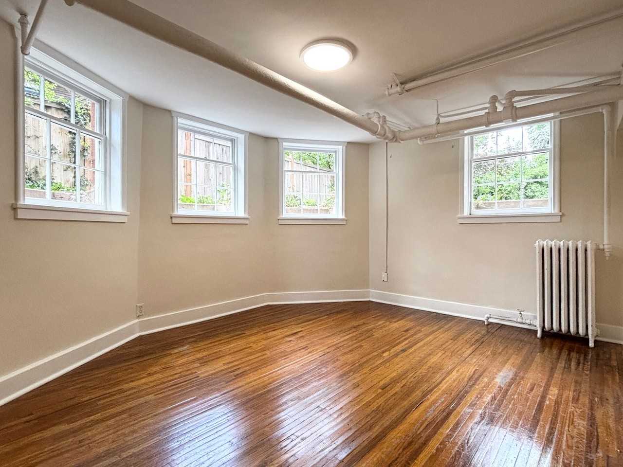 1215 E. 300 S. - Photo 2 of 41