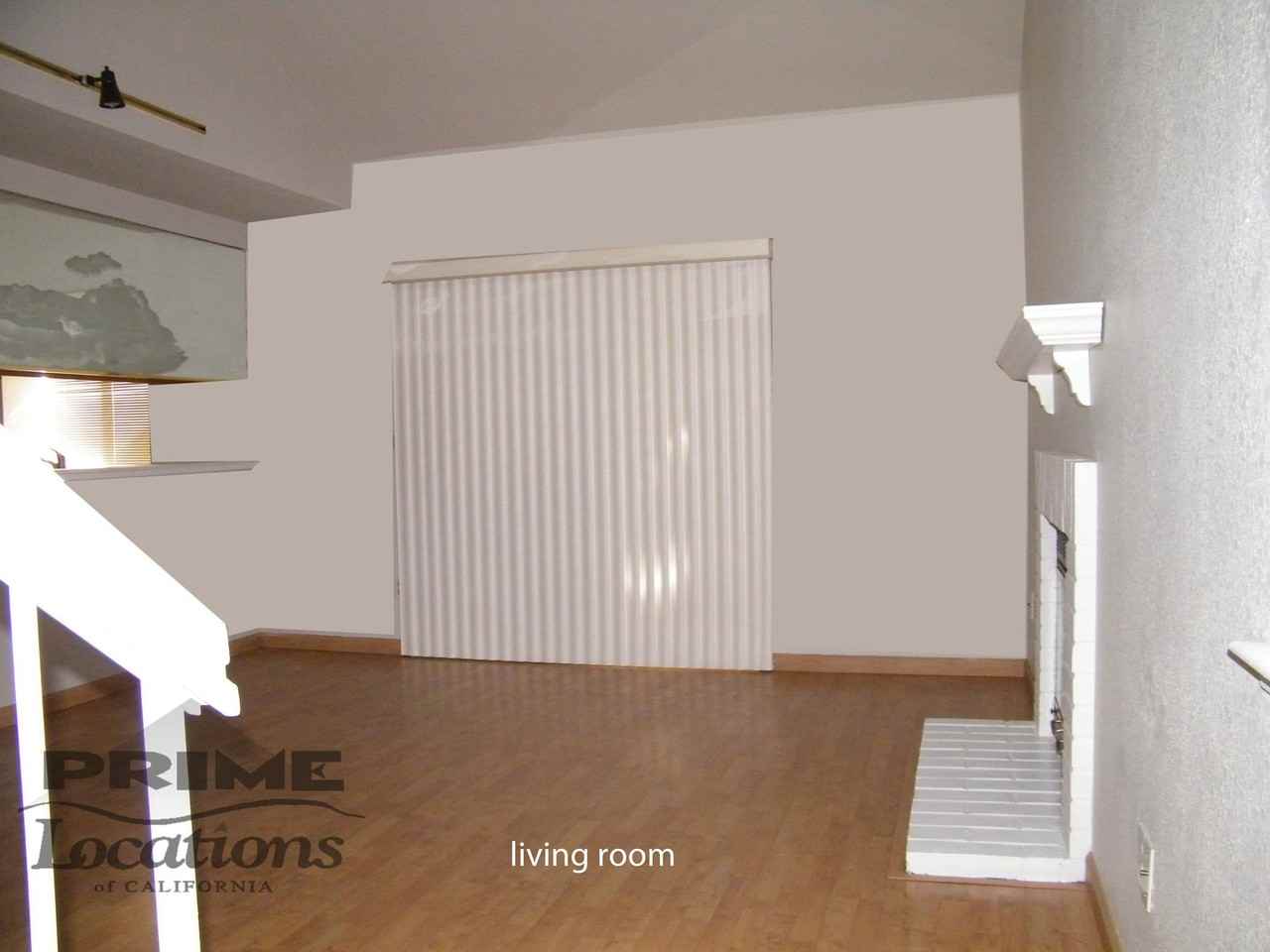 303 Canterbury Ave - Photo 2 of 8