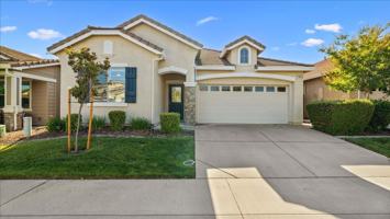 featured image of 1875 Verrazona Dr