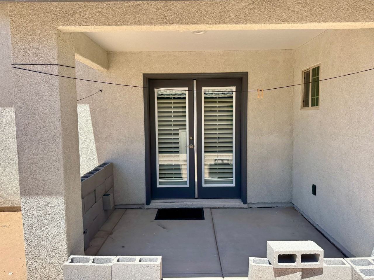 4711 4711 E Los Olivos Dr - Photo 2 of 17