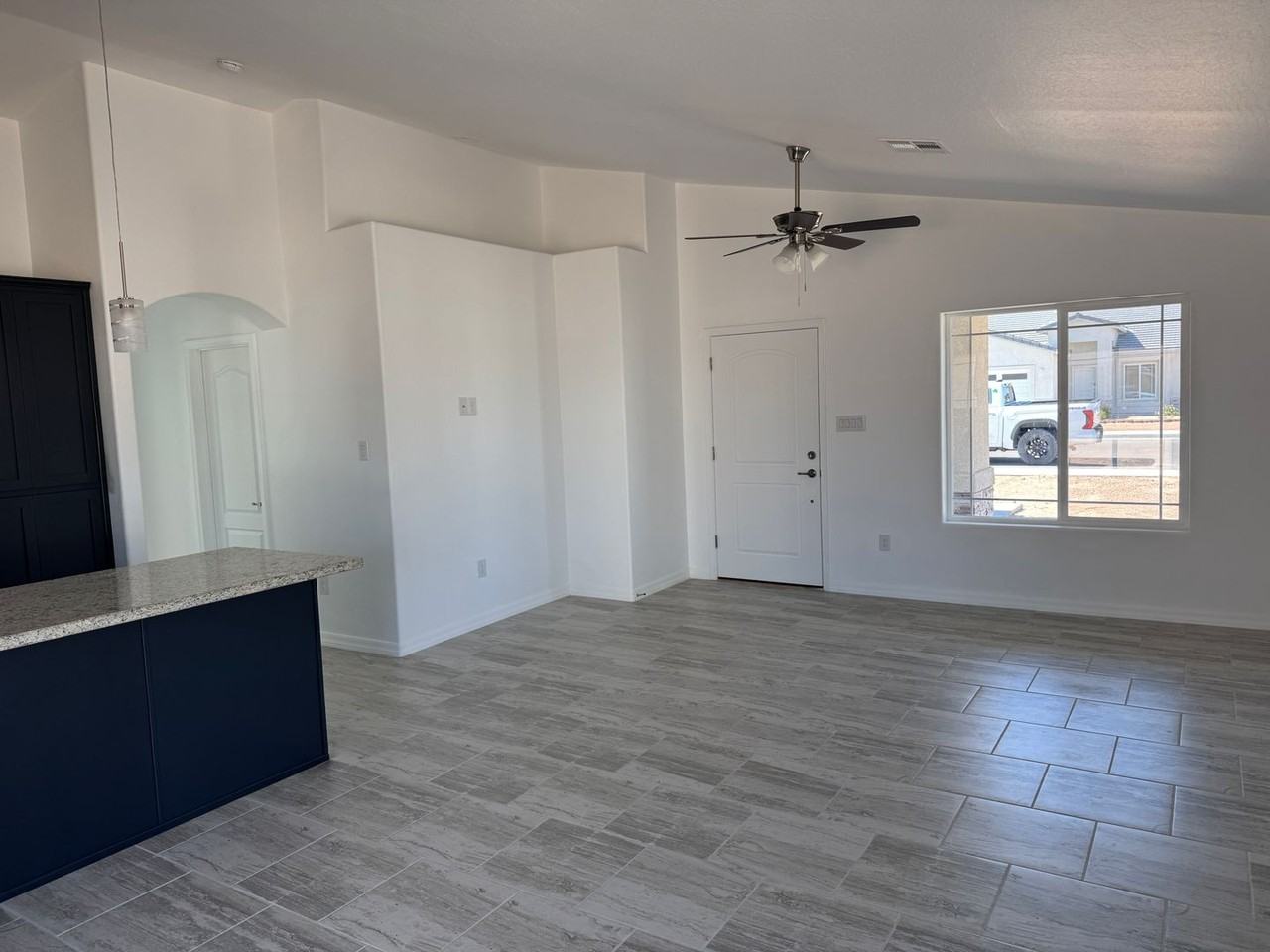 3850 3850 E Santa Sophia St - Photo 7 of 33