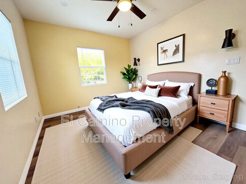 3728 E 14th St - Photo 2 of 18