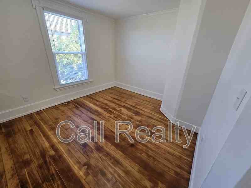 1425 West 6th Avenue #B - Photo 3 of 10