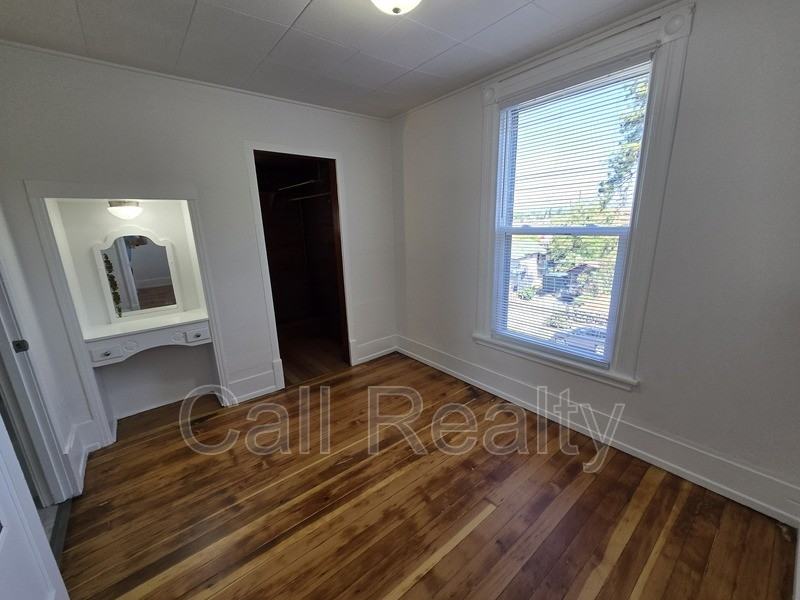 1425 West 6th Avenue #B - Photo 5 of 10