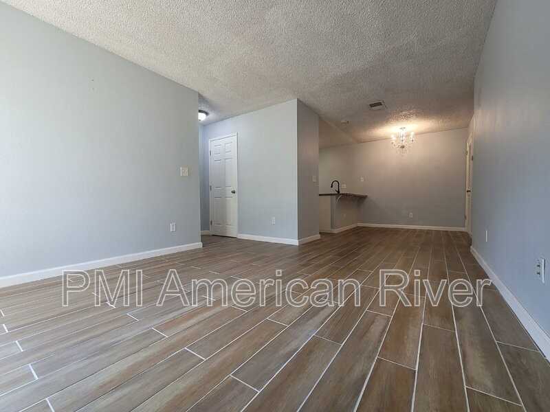 3939 Madison Ave #114 - Photo 3 of 16