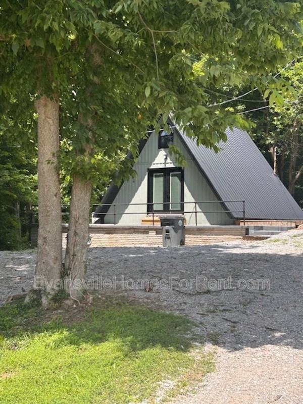 1625 N Saint Joseph Ave - Photo 2 of 10