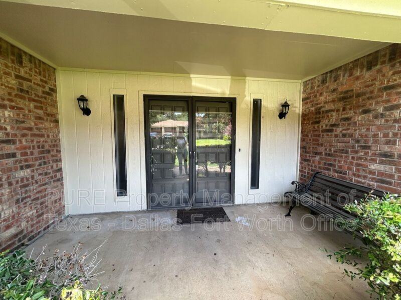 4707 Burning Springs Dr - Photo 2 of 33