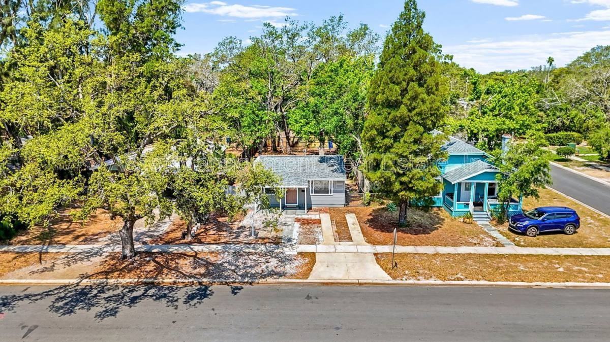 1711 45th St S - Photo 2 of 10