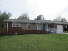 4616 Nw 16th St - Photo 1 of 1