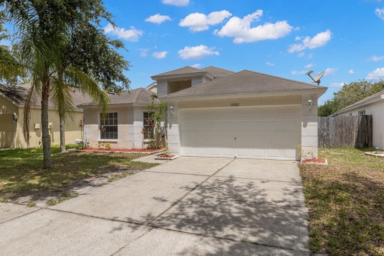 13722 Staghorn Rd - Photo 3 of 25