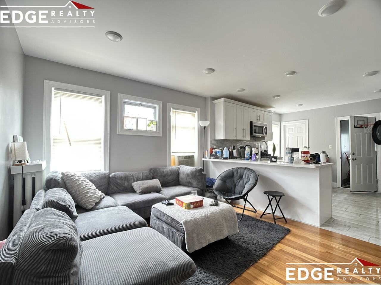 7 Elmira St - Photo 7 of 8